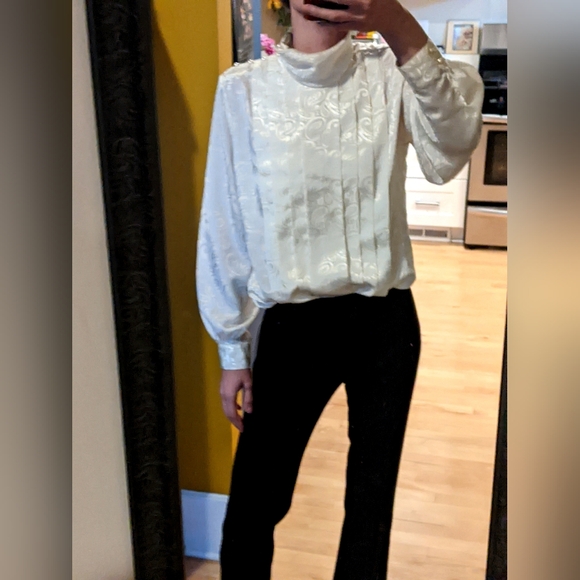 Vintage Satin Blouse - Picture 14 of 16